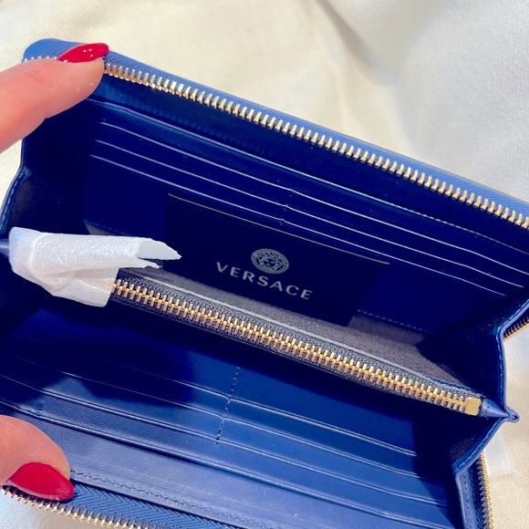Versace wallet - Picture 5 of 11